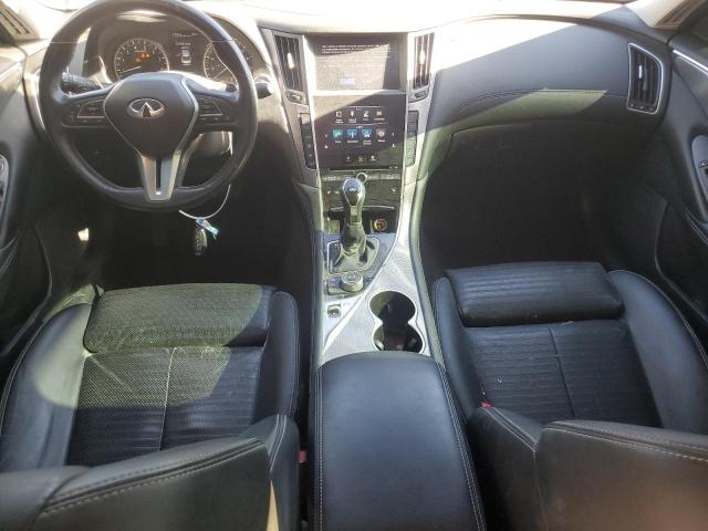 JN1EV7AP4JM357173 - 2018 INFINITI Q50 LUXE أسود صورة 8