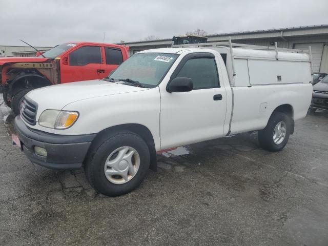 2001 TOYOTA TUNDRA, 