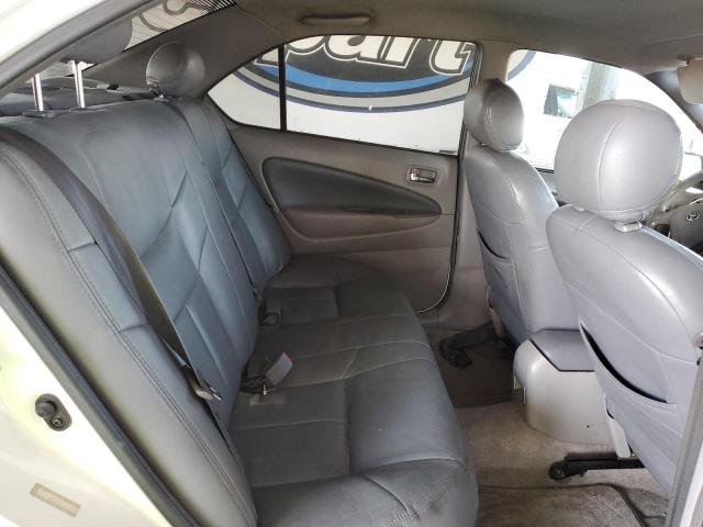 JT2BK12U010021837 - 2001 TOYOTA PRIUS WHITE photo 10