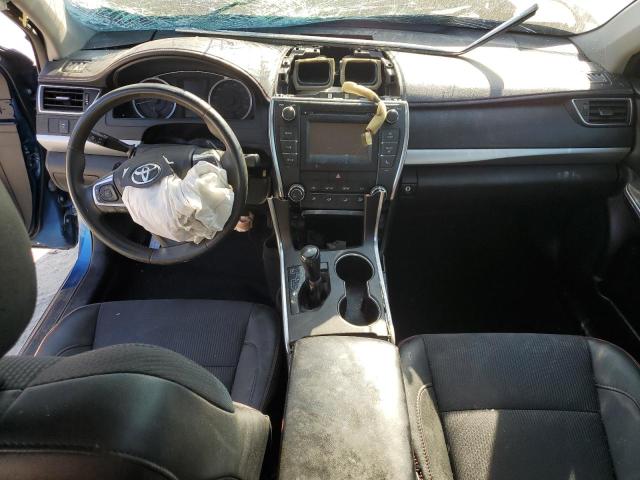 4T1BF1FK0HU685820 - 2017 TOYOTA CAMRY LE BLUE photo 8