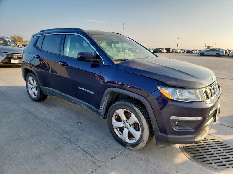 3C4NJCBB5JT338775 - 2018 JEEP COMPASS LATITUDE 蓝色 照片 4