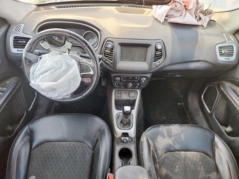 3C4NJCBB5JT338775 - 2018 JEEP COMPASS LATITUDE 蓝色 照片 8