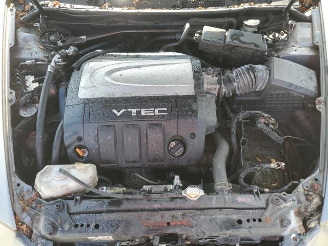 JH4KB16575C010198 - 2005 ACURA RL GRAY photo 11