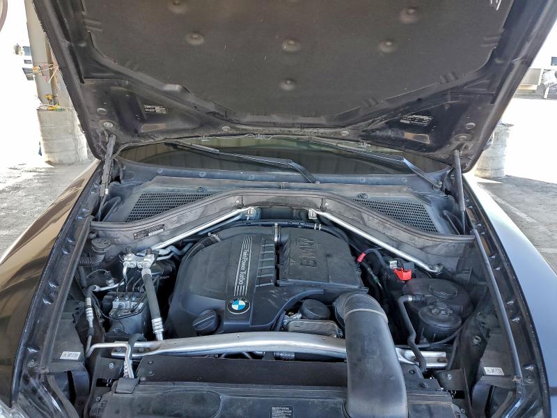 5UXZV4C52D0B14077 - 2013 BMW X5 XDRIVE35I Чорний фото 11