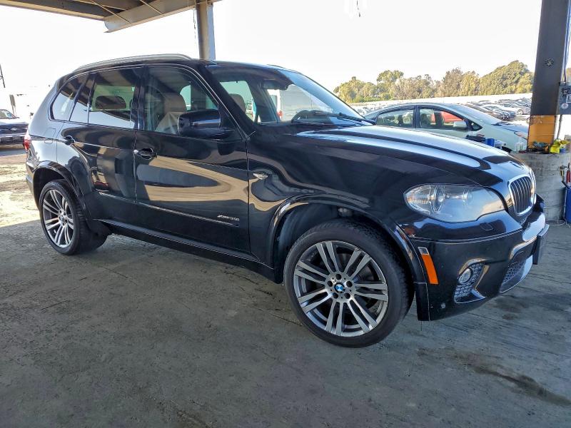 5UXZV4C52D0B14077 - 2013 BMW X5 XDRIVE35I Чорний фото 4