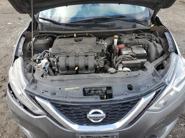 3N1AB7AP7JL626090 - 2018 NISSAN SENTRA S ნაცრისფერი ფოტო 11
