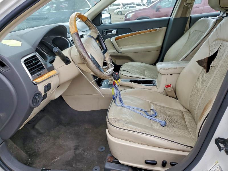 3LNHL2GC4CR811502 - 2012 LINCOLN MKZ 白色 照片 7