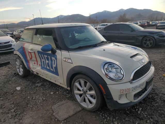WMWSV3C54DT396664 - 2013 MINI COOPER S CREAM photo 4