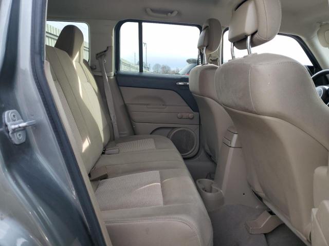 1C4NJPBA7CD511820 - 2012 JEEP PATRIOT SPORT 灰色 照片 11