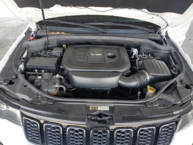 1C4RJFAG0JC452999 - 2018 JEEP GRAND CHER LAREDO 白色 照片 11