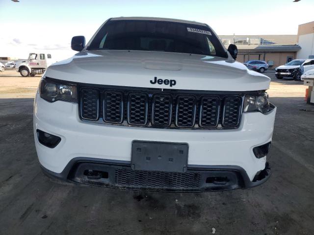 1C4RJFAG0JC452999 - 2018 JEEP GRAND CHER LAREDO 白色 照片 5