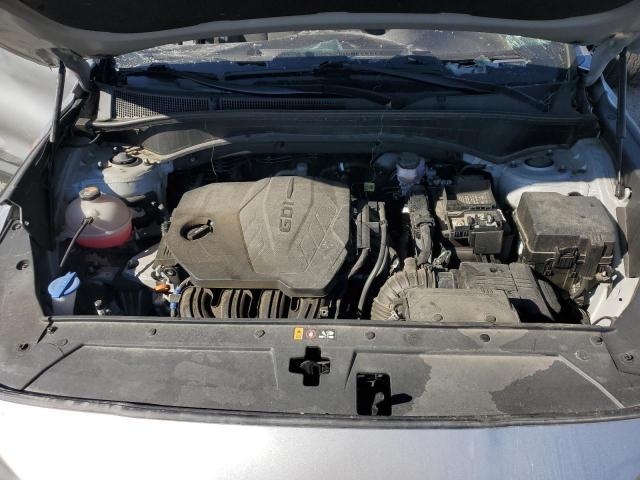 5NMS2DAJ3PH575138 - 2023 HYUNDAI SANTA FE SEL Gümüş fotoğraf 12