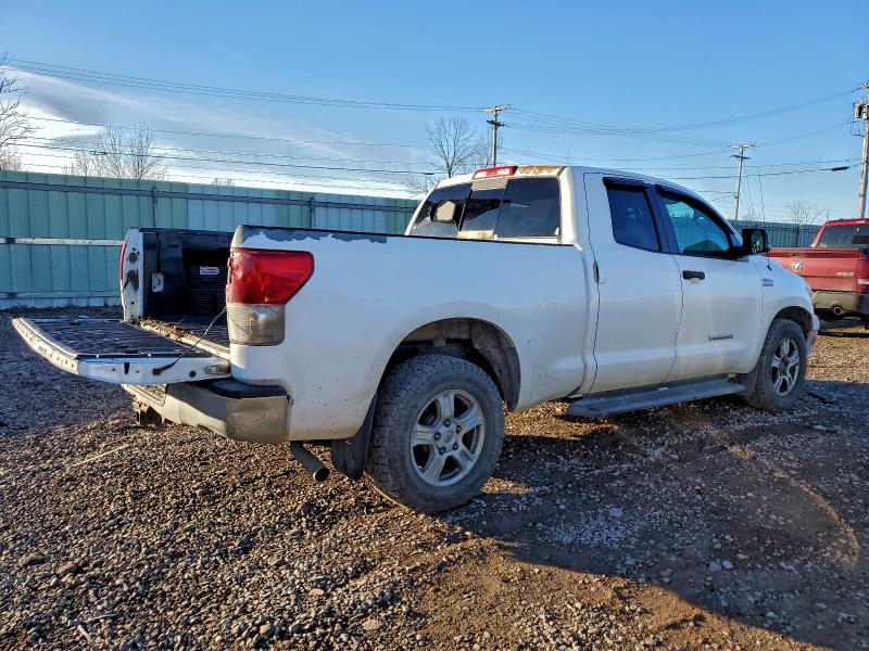 5TFUY5F11CX234103 - 2012 TOYOTA TUNDRA DOUBLE CAB SR5 WHITE photo 3