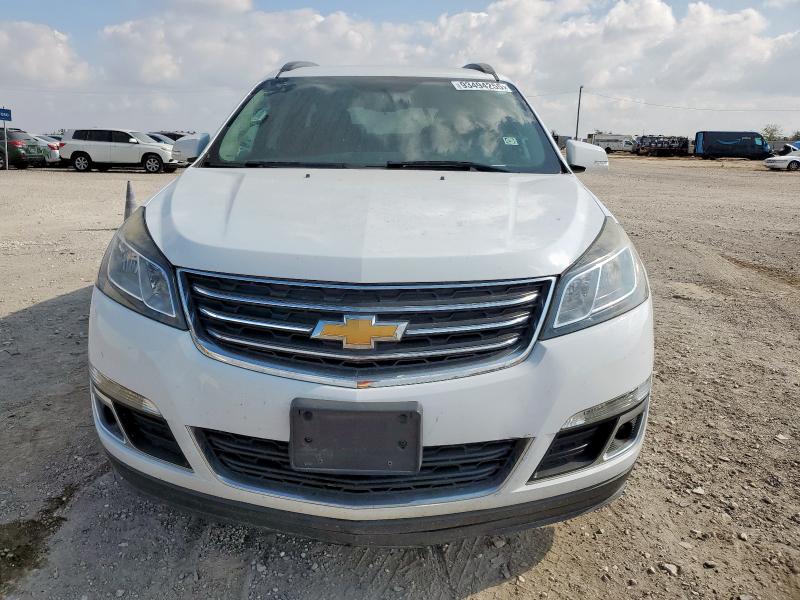 1GNKRGKD1GJ107030 - 2016 CHEVROLET TRAVERSE LT WHITE photo 5
