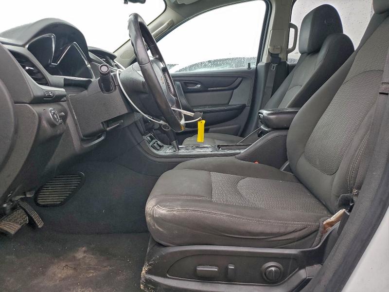 1GNKRGKD1GJ107030 - 2016 CHEVROLET TRAVERSE LT WHITE photo 7