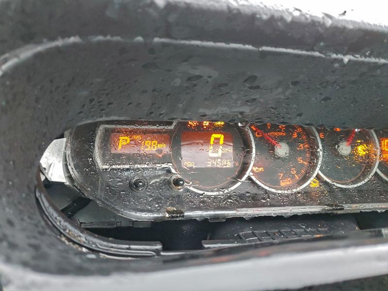 JTLZE4FE3FJ071848 - 2015 TOYOTA SCION XB 银色 照片 9