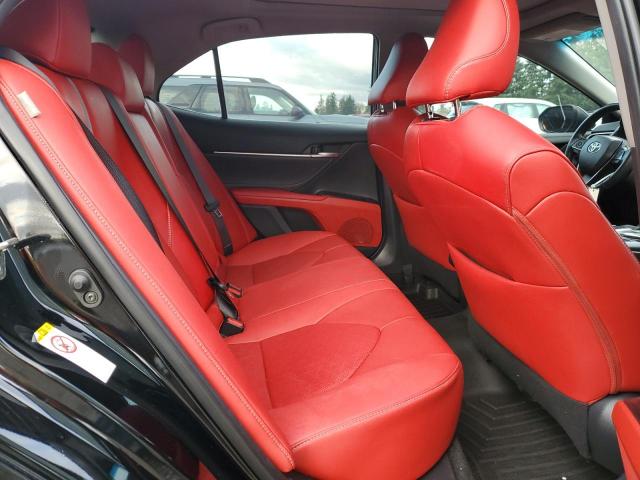 4T1B61HK1JU111505 - 2018 TOYOTA CAMRY XSE შავი ფოტო 10