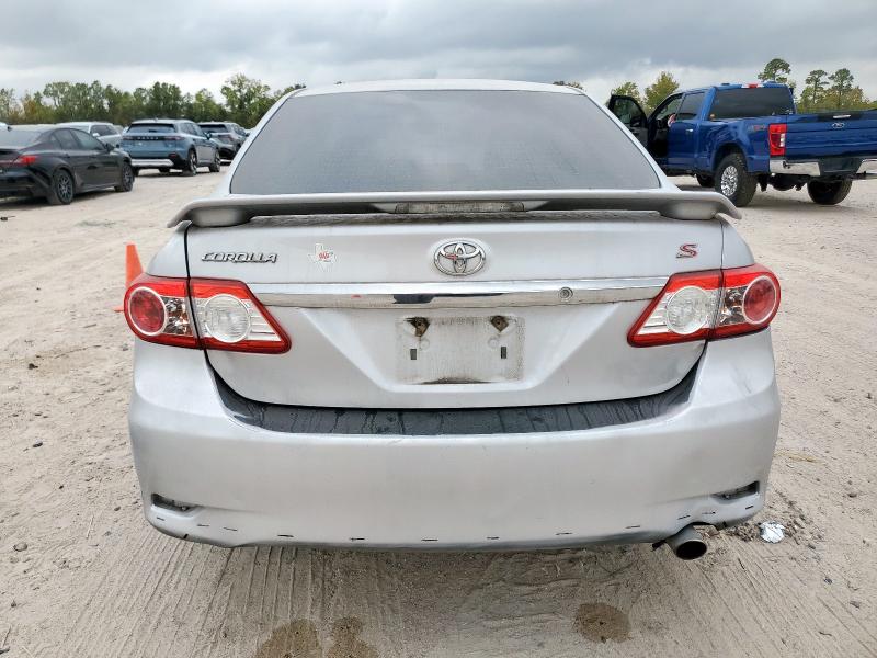 5YFBU4EE5DP095367 - 2013 TOYOTA COROLLA BASE Gümüş foto 6