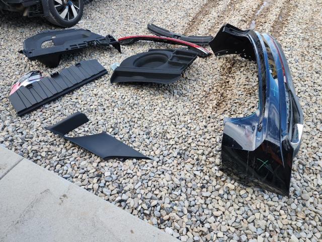 1V2WE2CA9SC201066 - 2025 VOLKSWAGEN ATLAS CROS SE Սև լուսանկար 13