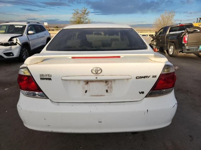 4T1BA30K55U078570 - 2005 TOYOTA CAMRY SE WHITE photo 6