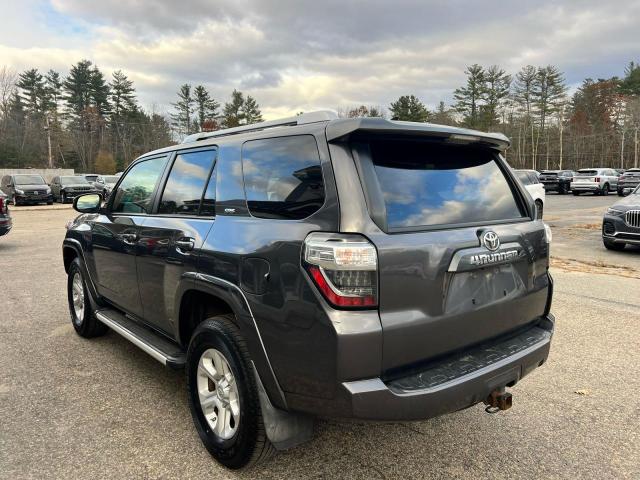 JTEBU5JR8F5218069 - 2015 TOYOTA 4RUNNER SR5/SR5 PREMIUM GRAY photo 3