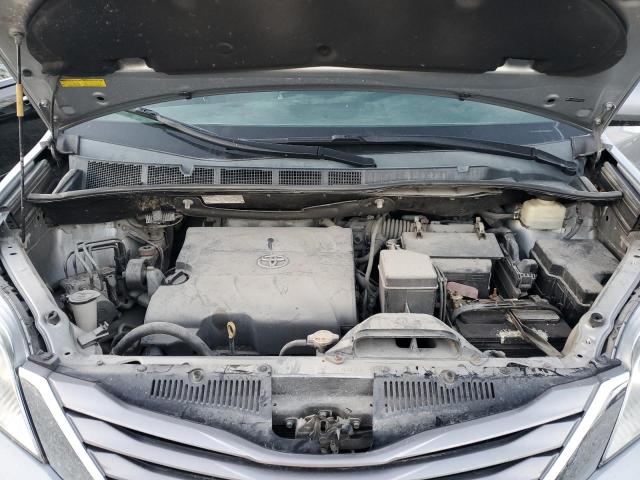5TDYK3DC0FS663674 - 2015 TOYOTA SIENNA XLE ლურჯი ფოტო 12