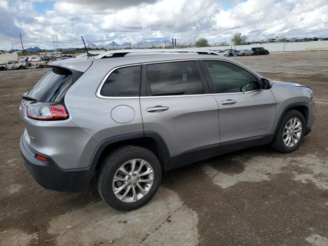 1C4PJLCB0KD376803 - 2019 JEEP CHEROKEE LATITUDE Srebrny zdjęcie 3