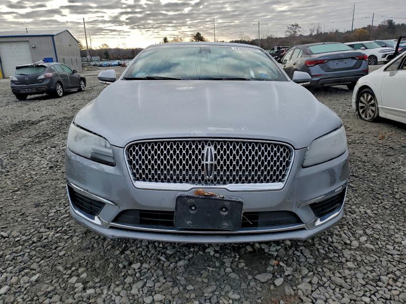 3LN6L5B95LR619512 - 2020 LINCOLN MKZ BLACK photo 5