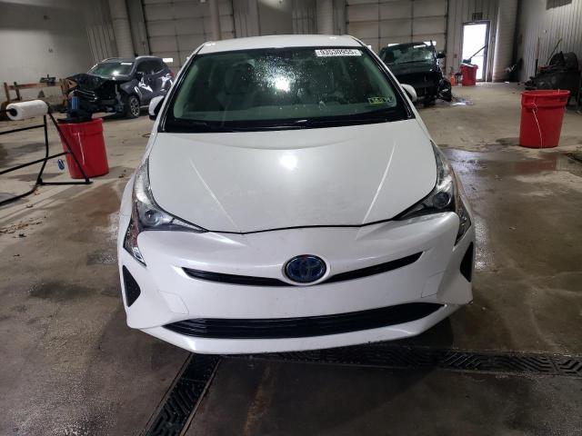 JTDKARFU8J3057129 - 2018 TOYOTA PRIUS Beyaz fotoğraf 5