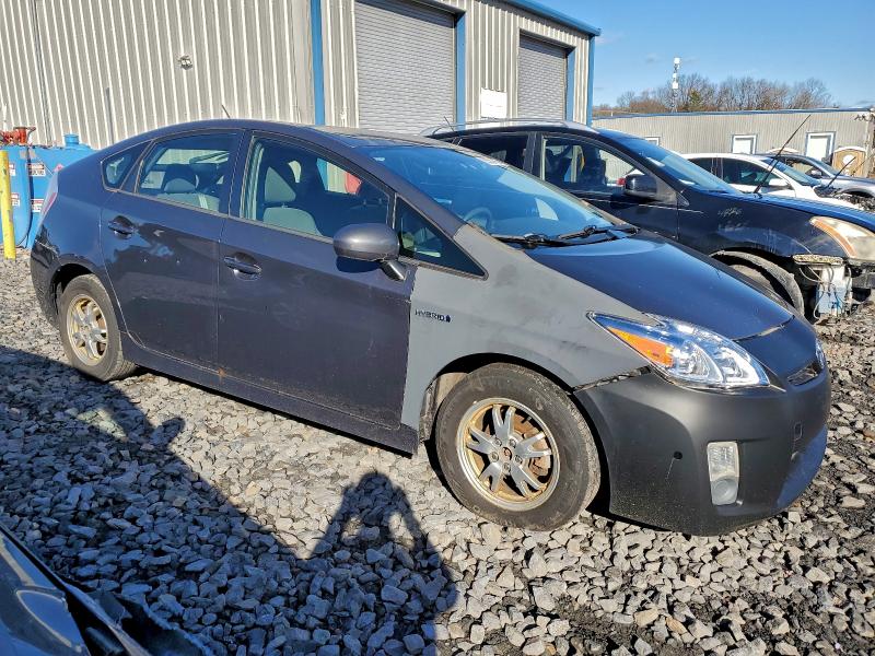 JTDKN3DU4A0008077 - 2010 TOYOTA PRIUS გრაფიტი ფოტო 4