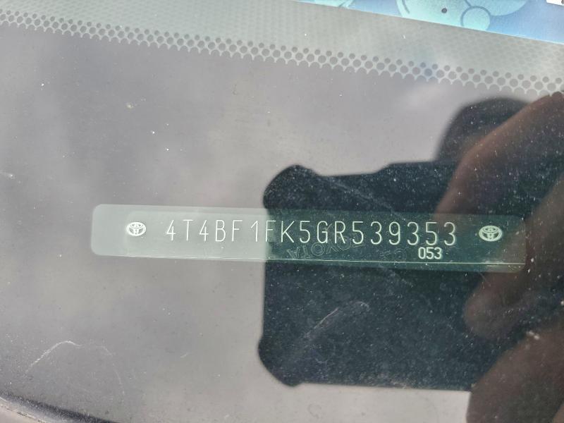 4T4BF1FK5GR539353 - 2016 TOYOTA CAMRY LE 灰色 照片 12