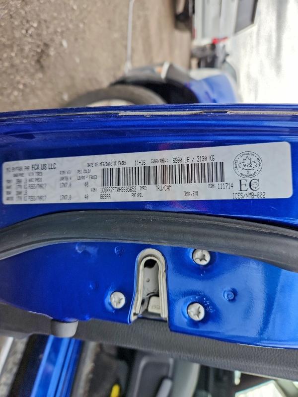 1C6RR7FT0HS605652 - 2017 RAM 1500 ST BLUE photo 13