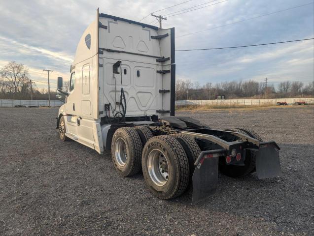 3AKJHHDR3JSJW4280 - 2018 FREIGHTLINER CASCADIA 1 Beyaz fotoğraf 3