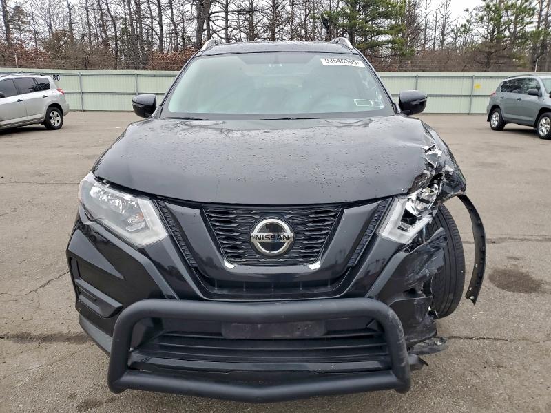 KNMAT2MV2JP590367 - 2018 NISSAN ROGUE S BLACK photo 5