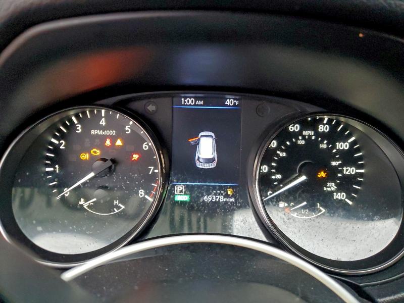 KNMAT2MV2JP590367 - 2018 NISSAN ROGUE S BLACK photo 9