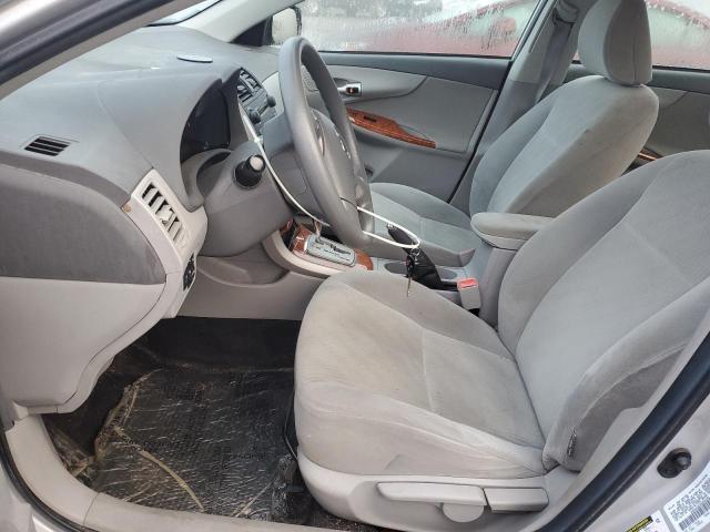 1NXBU40E09Z052150 - 2009 TOYOTA COROLLA BASE SILVER photo 7