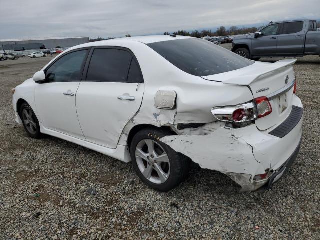 2T1BU4EE5BC704762 - 2011 TOYOTA COROLLA BASE أبيض صورة 2