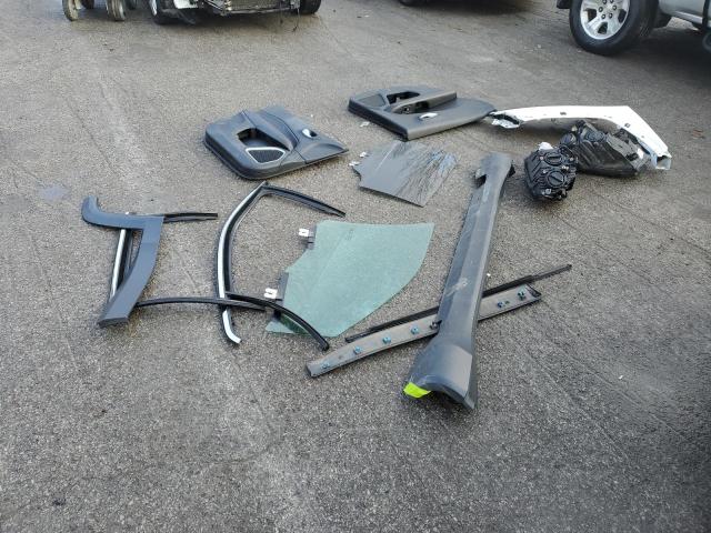 3C4NJDCB7KT596401 - 2019 JEEP COMPASS LIMITED Білий фото 13