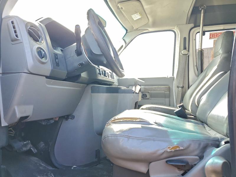 1FTNE14W69DA88862 - 2009 FORD ECONOLINE E150 VAN თეთრი ფოტო 7