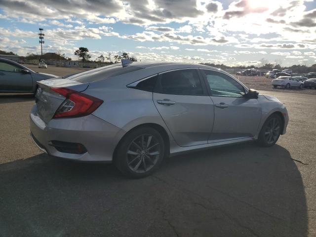 2HGFC1F31KH651484 - 2019 HONDA CIVIC EX SILVER photo 3