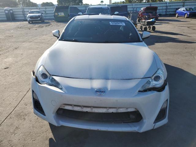 JF1ZNAA11D2704018 - 2013 TOYOTA SCION FR-S 白色 照片 5