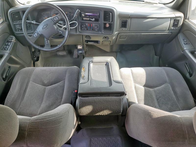 1GCHC23275F909828 - 2005 CHEVROLET SILVERADO C2500 HEAVY DUTY GRAY photo 8