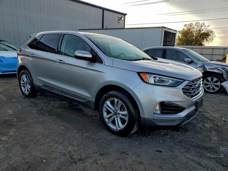 2FMPK3J93KBB21741 - 2019 FORD EDGE SEL SILVER photo 4