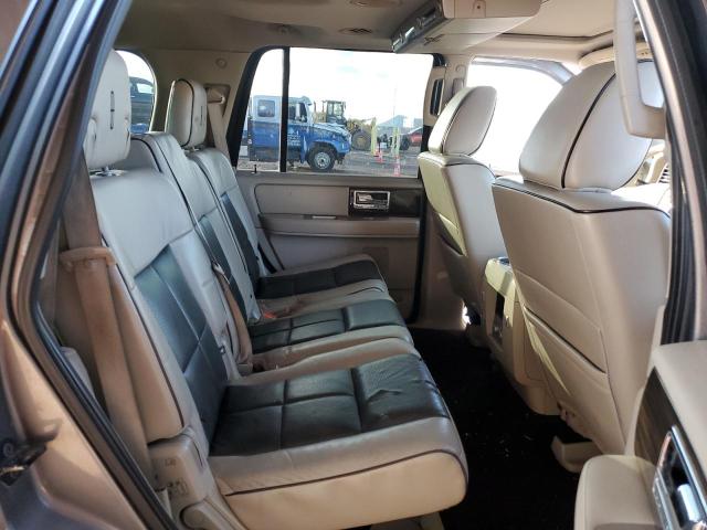 5LMJJ2J50AEJ10924 - 2010 LINCOLN NAVIGATOR رمادي صورة 11