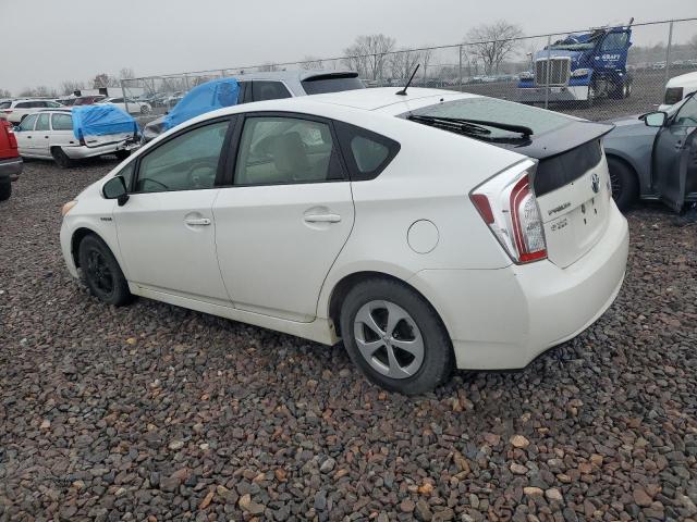 JTDKN3DUXD5558858 - 2013 TOYOTA PRIUS თეთრი ფოტო 2