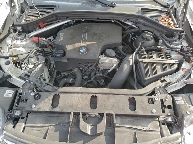5UXWX9C39H0W79275 - 2017 BMW X3 XDRIVE28I WHITE photo 12