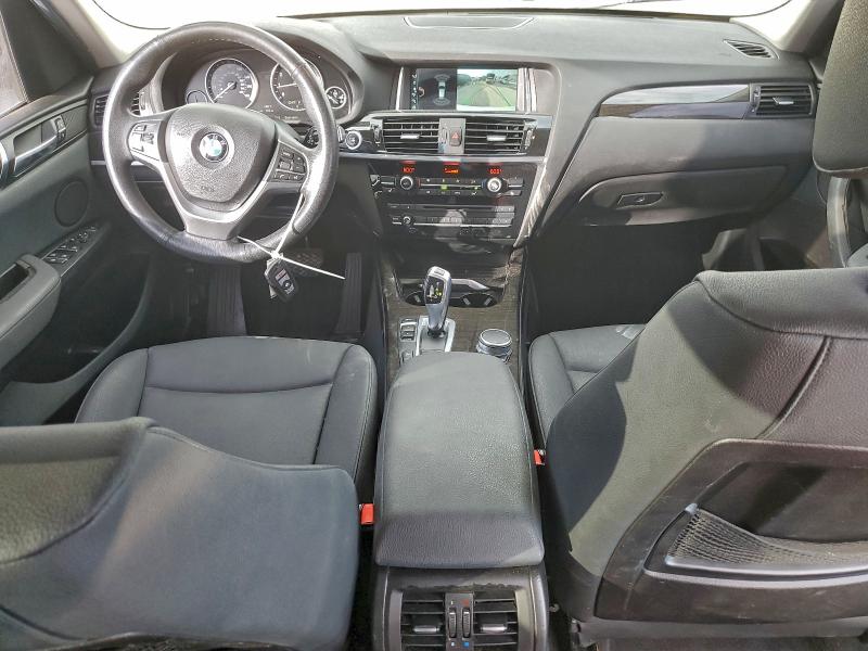 5UXWX9C39H0W79275 - 2017 BMW X3 XDRIVE28I WHITE photo 8