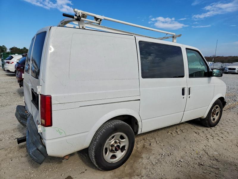 1GTDM19X95B502786 - 2005 GMC SAFARI XT 白色 照片 3