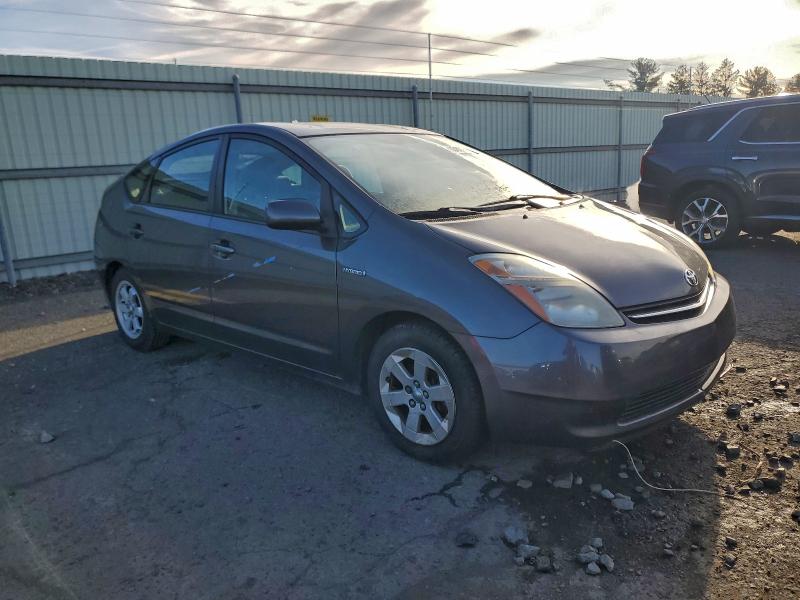 JTDKB20UX93469822 - 2009 TOYOTA PRIUS GRAY photo 4