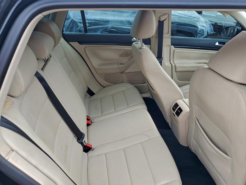 3VWPL7AJXBM677429 - 2011 VOLKSWAGEN JETTA TDI BLACK photo 10